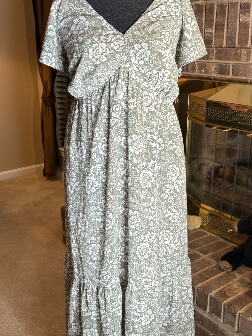 Universal Thread 1X Sage Floral Cottagecore Maxi Dress Smocked Back